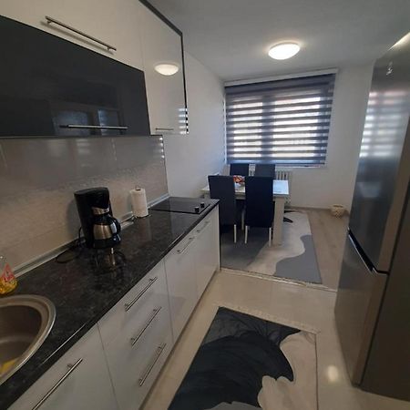 Great Apartment Adi Сараево Экстерьер фото